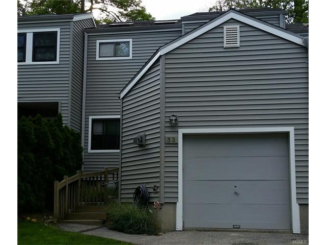 32 Bridle Path Rd, Ossining, NY 10562 photo 1