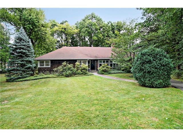 17 Crest Dr, White Plains, NY 10607 photo 1