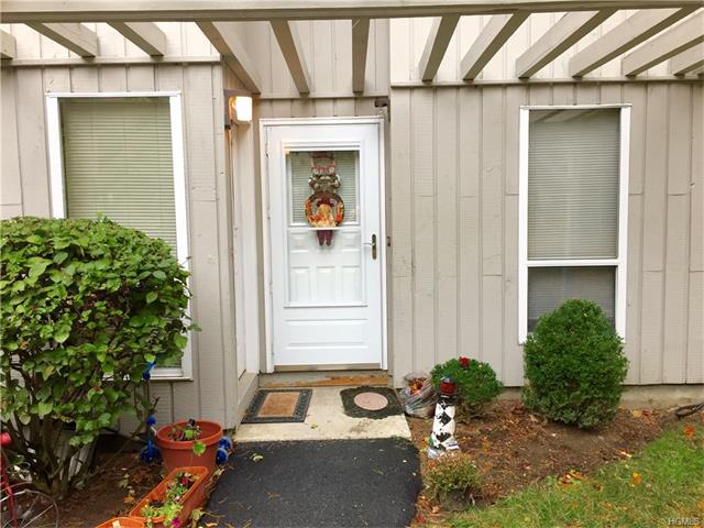 31 Villa Dr, Peekskill, NY 10566 photo 1