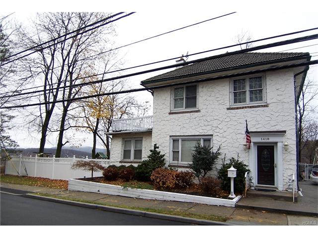 1418 Crompond Rd, Peekskill, NY 10566 photo 1