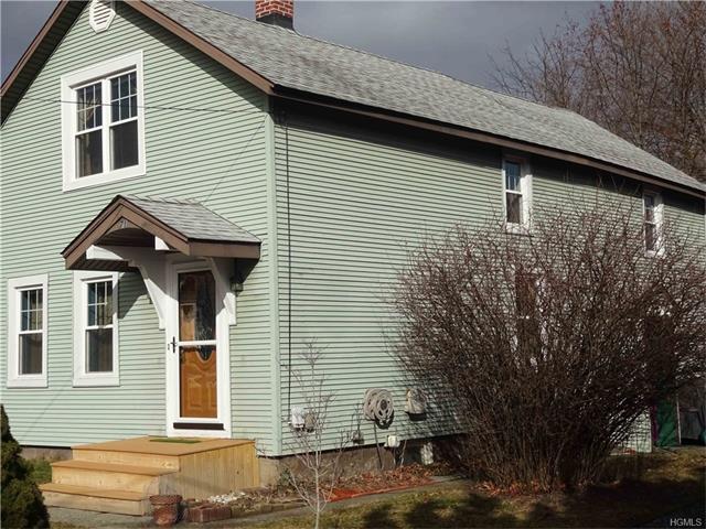 71 Bridge St, Wallkill, NY 12589 photo 1