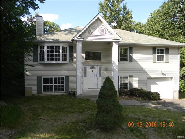 39 Hillside Ter, Newburgh Town, NY 12589 photo 1