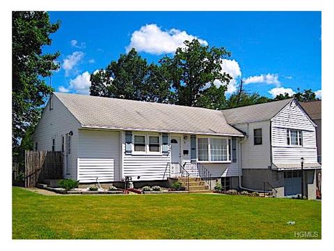 74 Captain Shankey Dr, Garnerville, NY 10923 photo 1