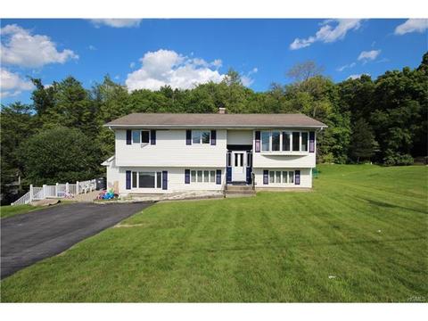 8 Sears Rd, Monroe, NY 10950 photo 1