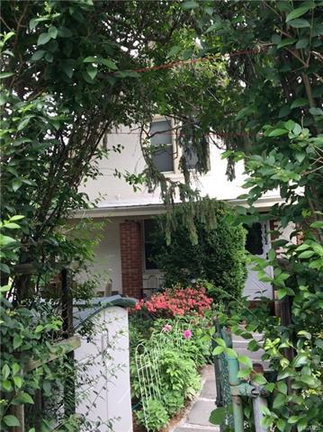 1422 Park St, Peekskill, NY 10566 photo 1