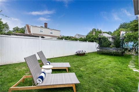 45 Wainwright St, Rye, NY 10580 photo 1