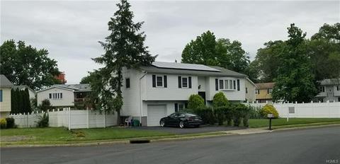 12 Eakman Dr, Haverstraw Town, NY 10923 photo 1