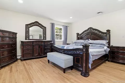 Bedroom - 29 Hillview Dr, La Grange, NY 12603 photo 2 of 5