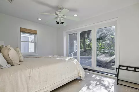 Bedroom - 39 Sloop Walk, Islip, NY 11770 photo 2 of 5