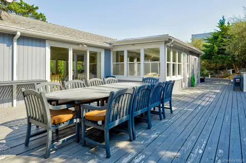 Exterior - 39 Sloop Walk, Islip, NY 11770 photo 8 of 8