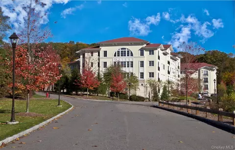 603 Trump Park #603, Yorktown, NY 10588