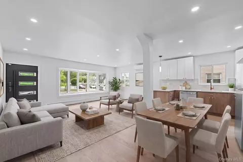 24005 147th Ave, New York, NY 11422