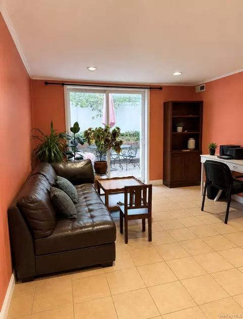 Other - 930 Merrick Rd #5, Baldwin, NY 11510 photo 2 of 2