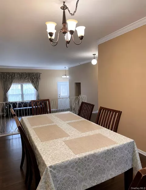 Dining - 930 Merrick Rd #5, Baldwin, NY 11510 photo 1 of 1
