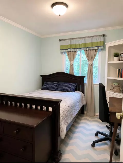 Bedroom - 930 Merrick Rd #5, Baldwin, NY 11510 photo 1 of 3