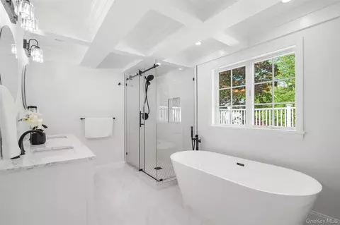 Bath - 63 Rye Rd, Rye, NY 10580 photo 3 of 5