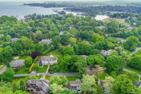 View/Area - 63 Rye Rd, Rye, NY 10580 photo 2 of 6