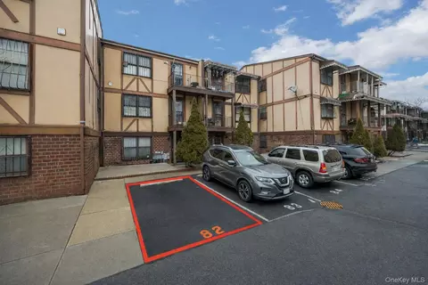 920 Union Ave #A, New York, NY 10459