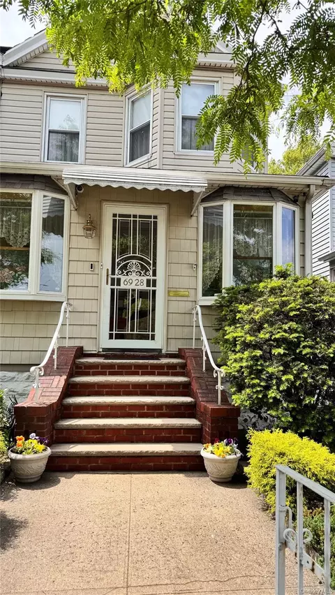 6928 Woodhaven Blvd, New York, NY 11374