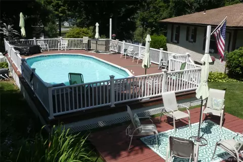 Exterior - 37 Valhalla Rd, Kent, NY 10512 photo 8 of 8