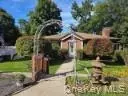 37 Valhalla Rd, Kent, NY 10512