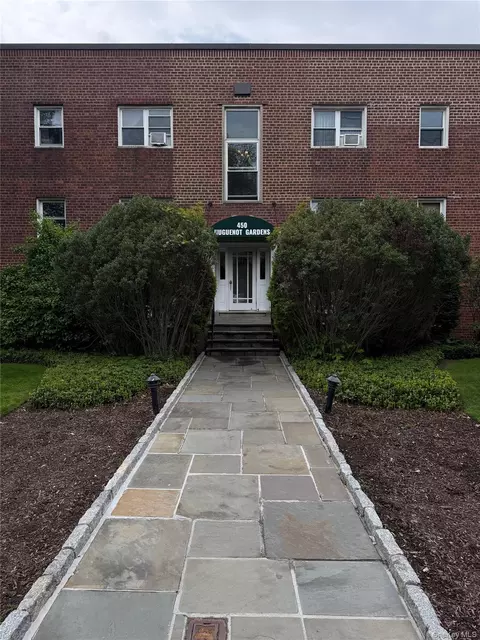 450 Pelham Rd # 2E, New Rochelle, NY 10805