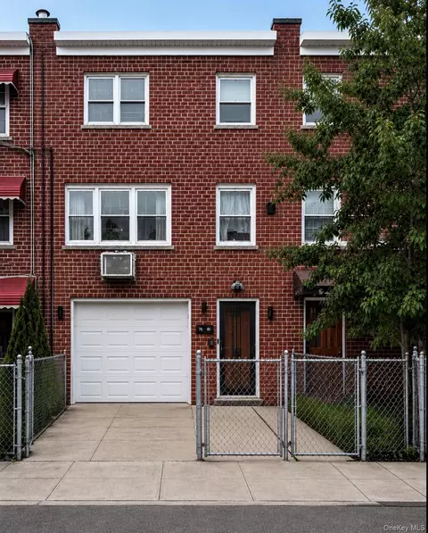2733 Hone Ave, New York, NY 10469