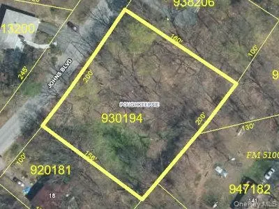 20-22 Johns Blvd, Poughkeepsie, NY 12603