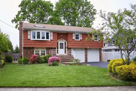 2647 Saw Mill Rd, North Bellmore, NY 11710