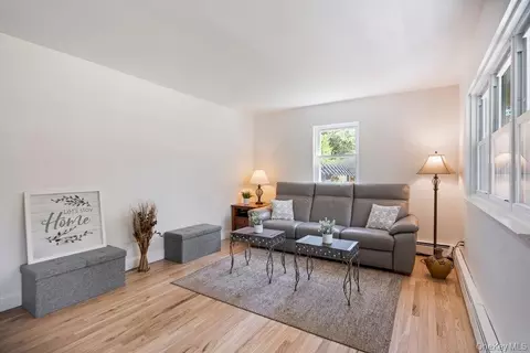 Living - 225 Walker Ave, Brookhaven, NY 11772 photo 1 of 4