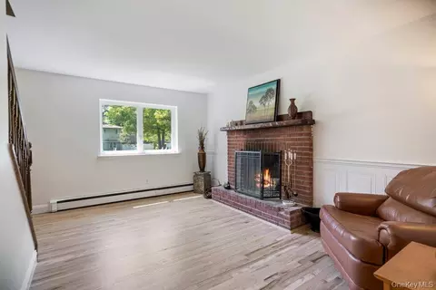 Living - 225 Walker Ave, Brookhaven, NY 11772 photo 4 of 4