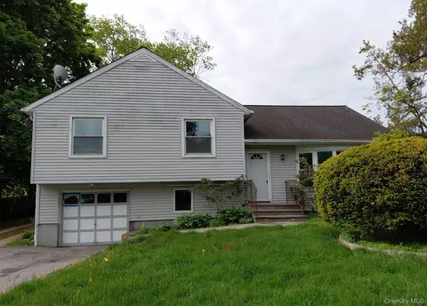 15 South Rd, White Plains, NY 10603