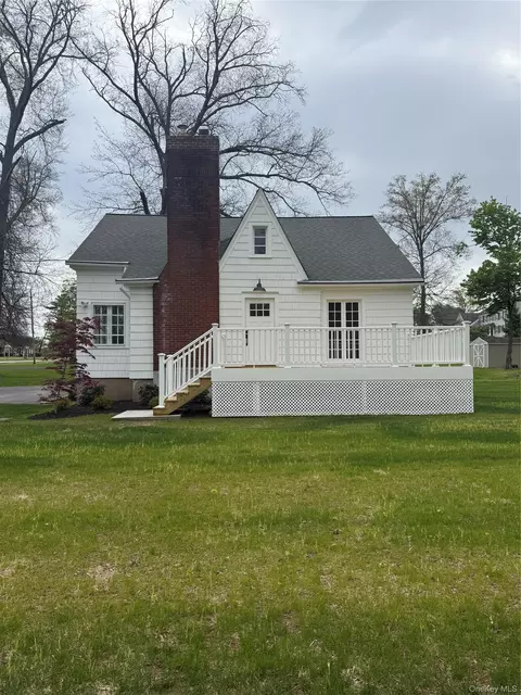 158 S Church St, Goshen, NY 10924