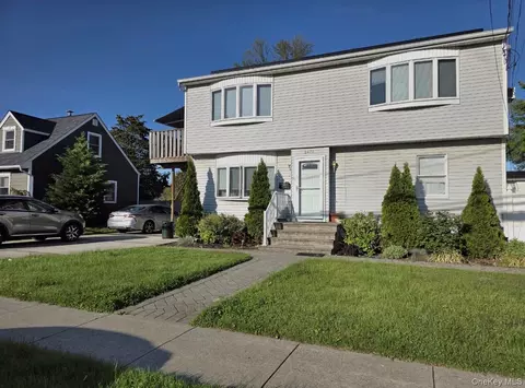 2477 Margaret St, Bellmore, NY 11710