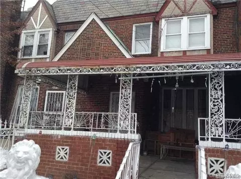 99-07 Francis Lewis Blvd, New York, NY 11429