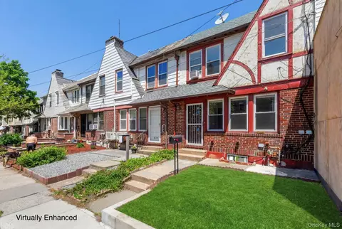 67139 Burns St, New York, NY 11375