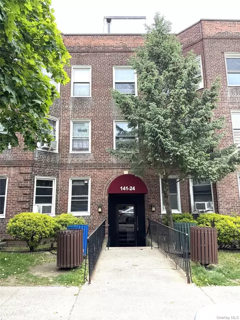 141-24 78th Rd #3A, Flushing, NY 11367