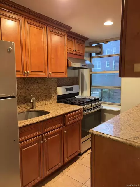14124 78th Rd #1B, Flushing, NY 11367 photo 9
