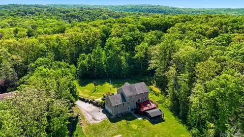 185 Penaluna Rd, Monroe, NY 10950
