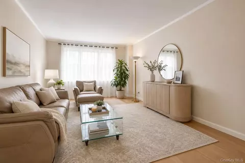 67-35 Yellowstone Blvd #6K, New York, NY 11375