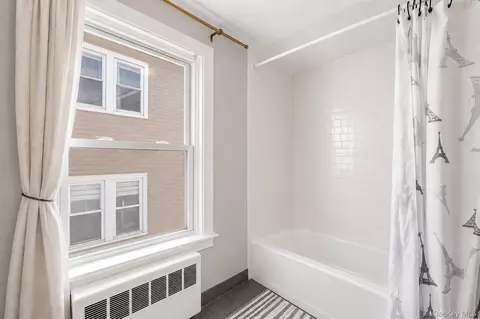 Bath - 653 Highland Ave, Peekskill, NY 10566 photo 2 of 3