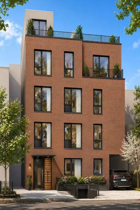 51-63 Codwise Pl, New York, NY 11373