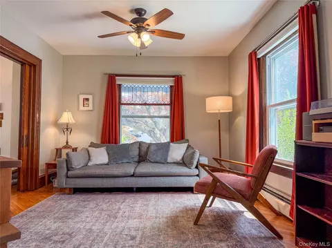 Living - 350 Smith St, Peekskill, NY 10566 photo 1 of 2