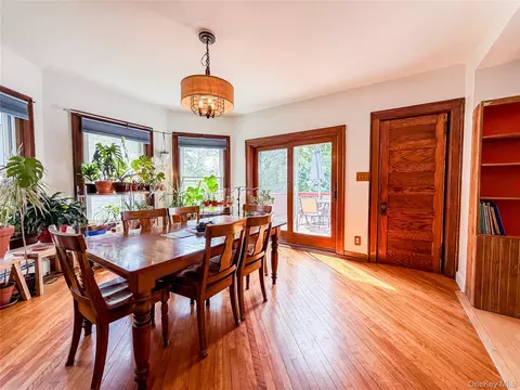 Dining - 350 Smith St, Peekskill, NY 10566 photo 3 of 4