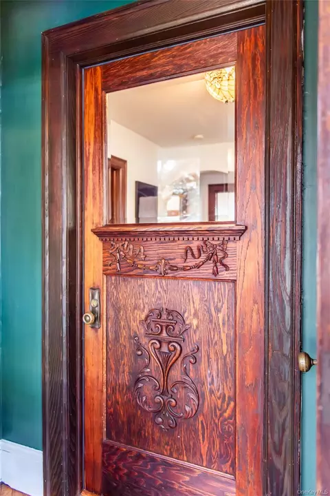 Entry Way - 350 Smith St, Peekskill, NY 10566 photo 1 of 8