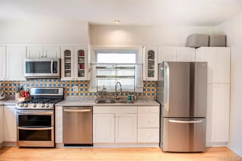 Kitchen - 350 Smith St, Peekskill, NY 10566 photo 1 of 2