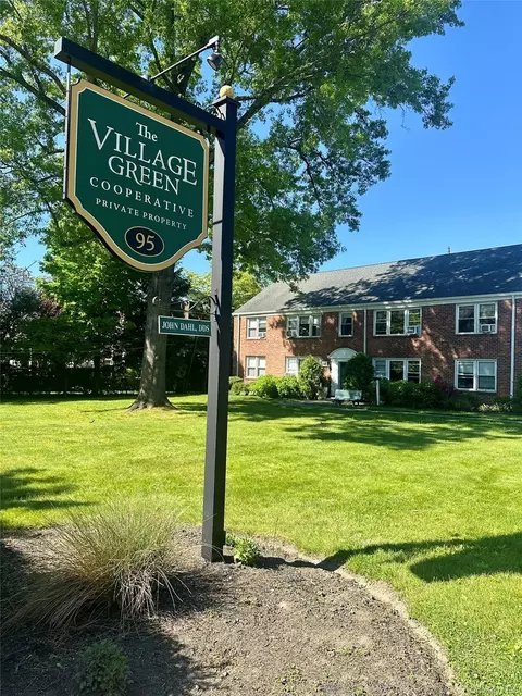 95 N Broadway #D2-2, White Plains, NY 10603