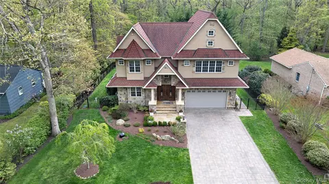 2015 Kenneys Rd, Southold, NY 11971