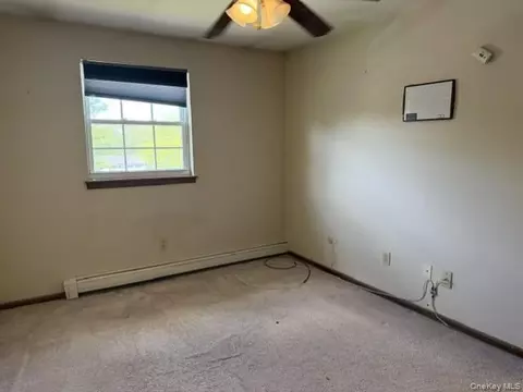 Bedroom - 6 Yew Ct #H, Fishkill, NY 12524 photo 1 of 2