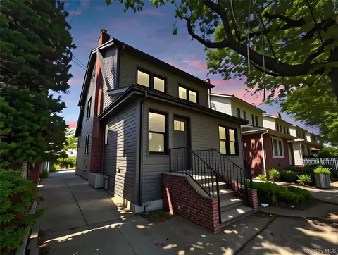 91-38 Springfield Blvd, New York, NY 11428